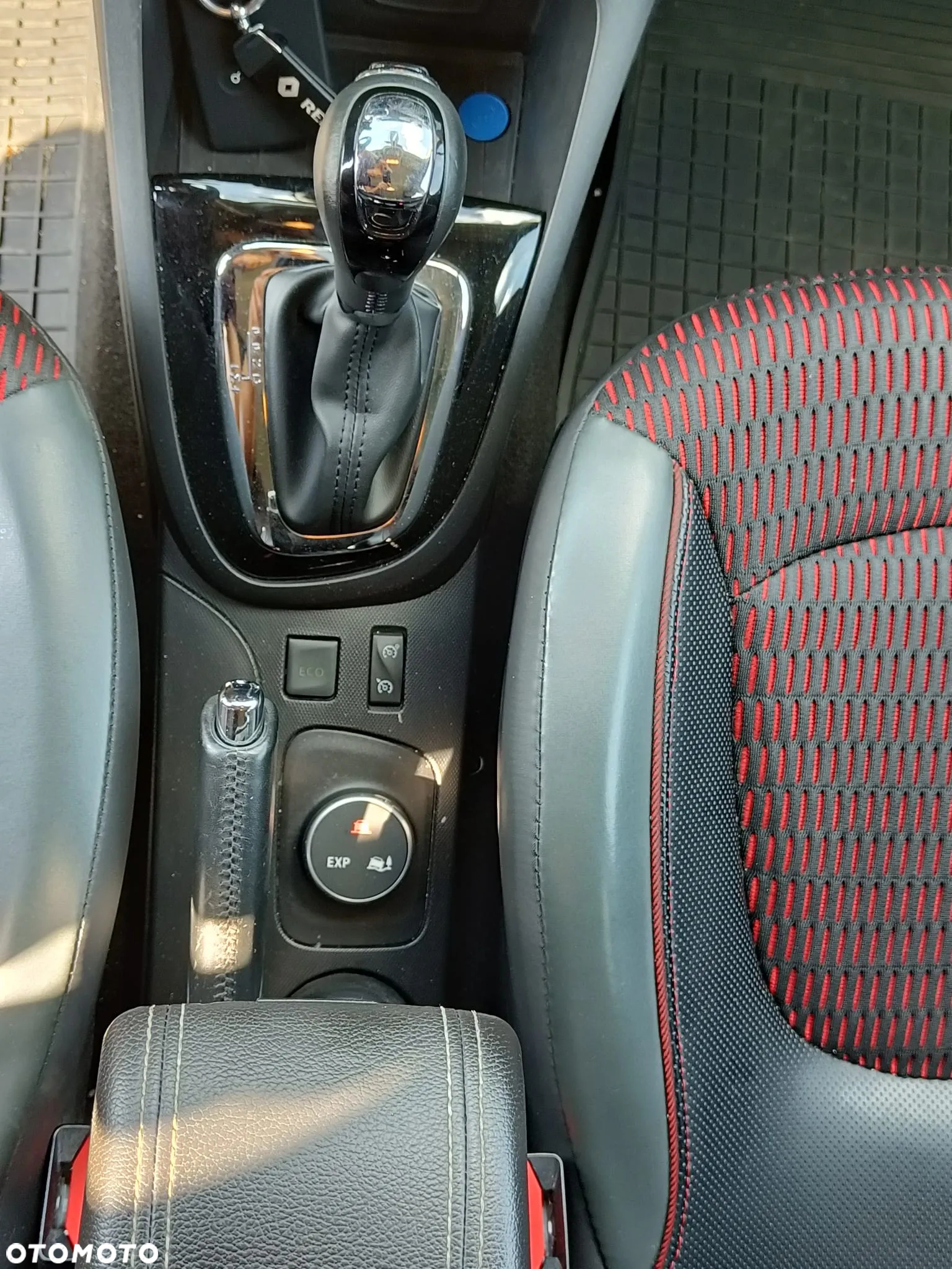 Renault Captur 1.2 TCe Intens EDC - 20