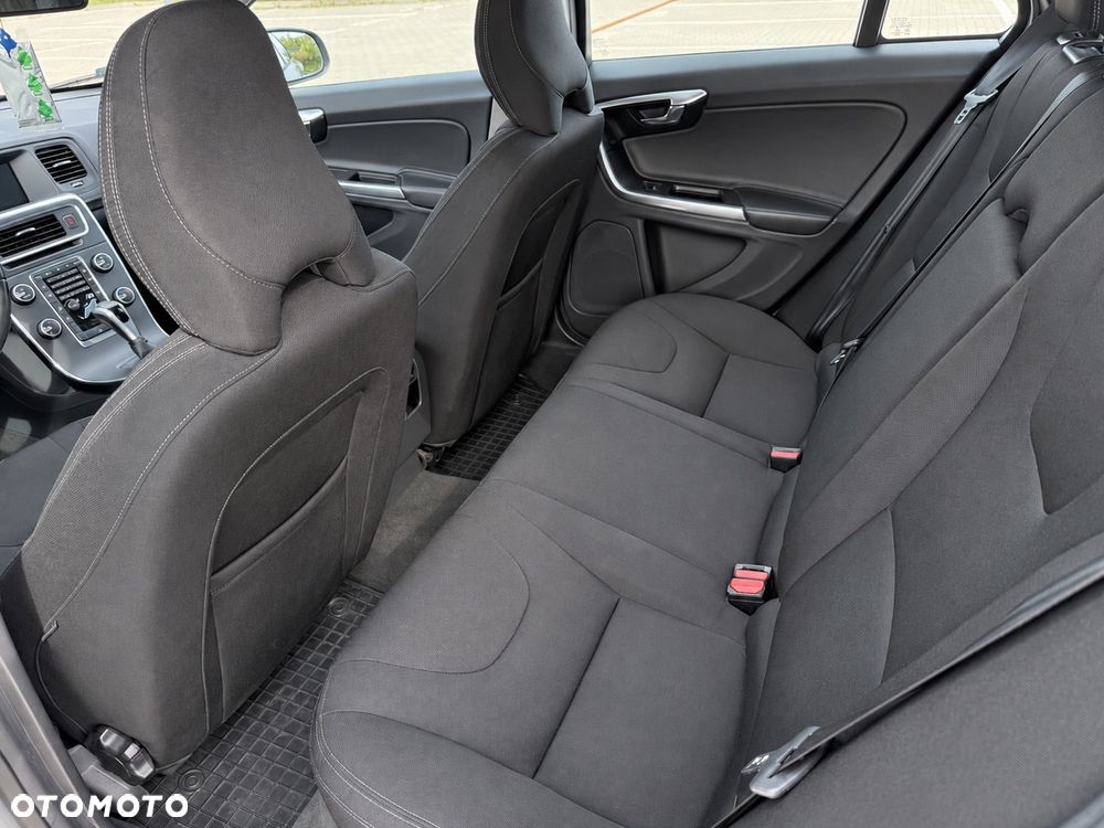 Volvo V60 D2 Drive-E Dynamic Edition (Momentum) - 7