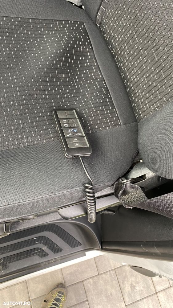 Mercedes-Benz Sprinter - 7