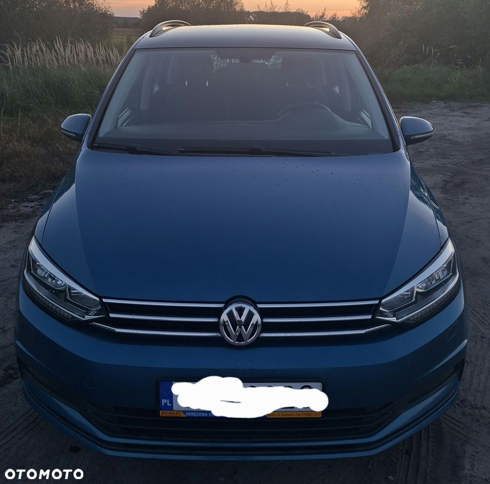 Volkswagen Touran - 2