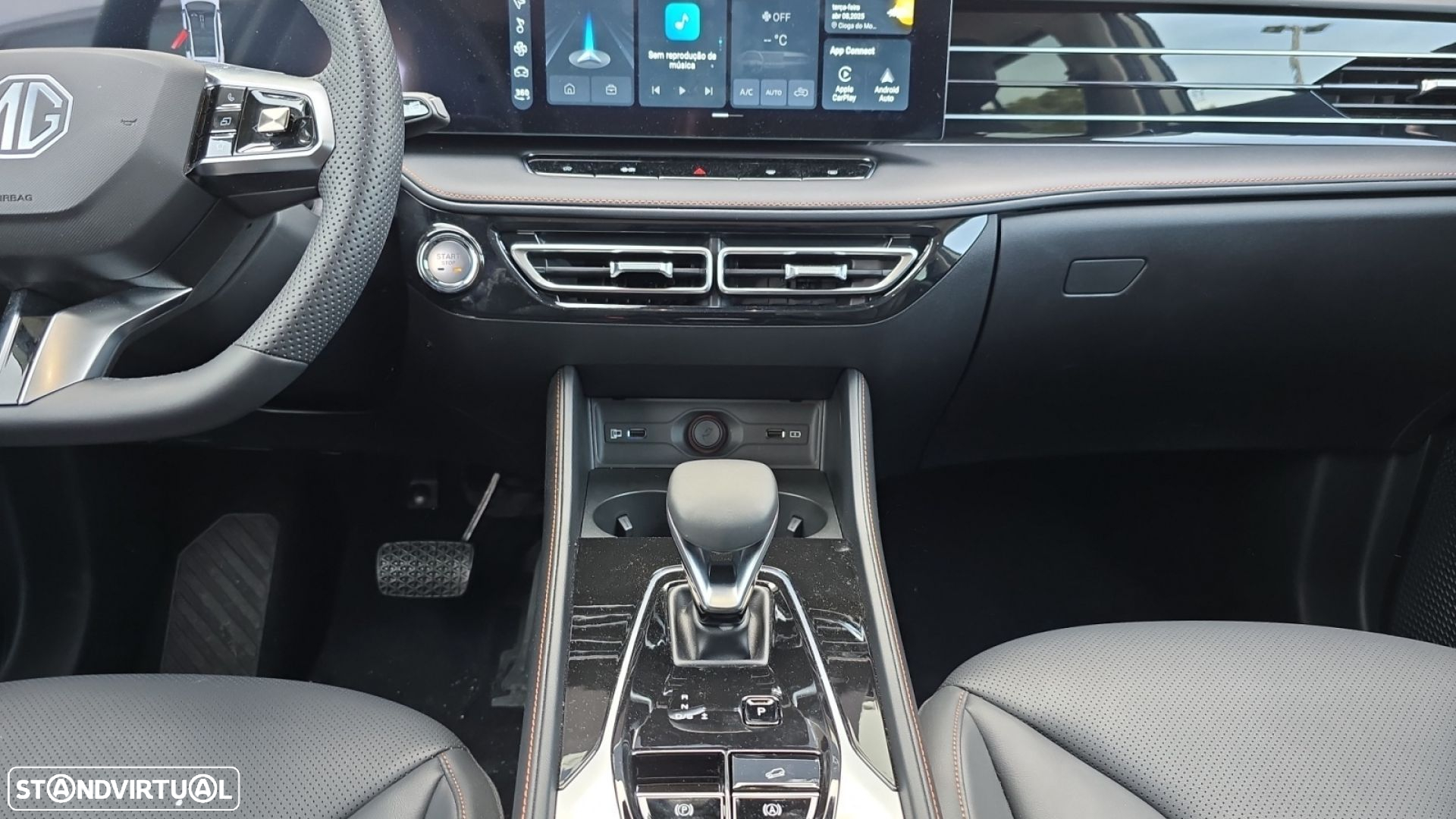 MG HS 1.5 T Luxury AT - 9
