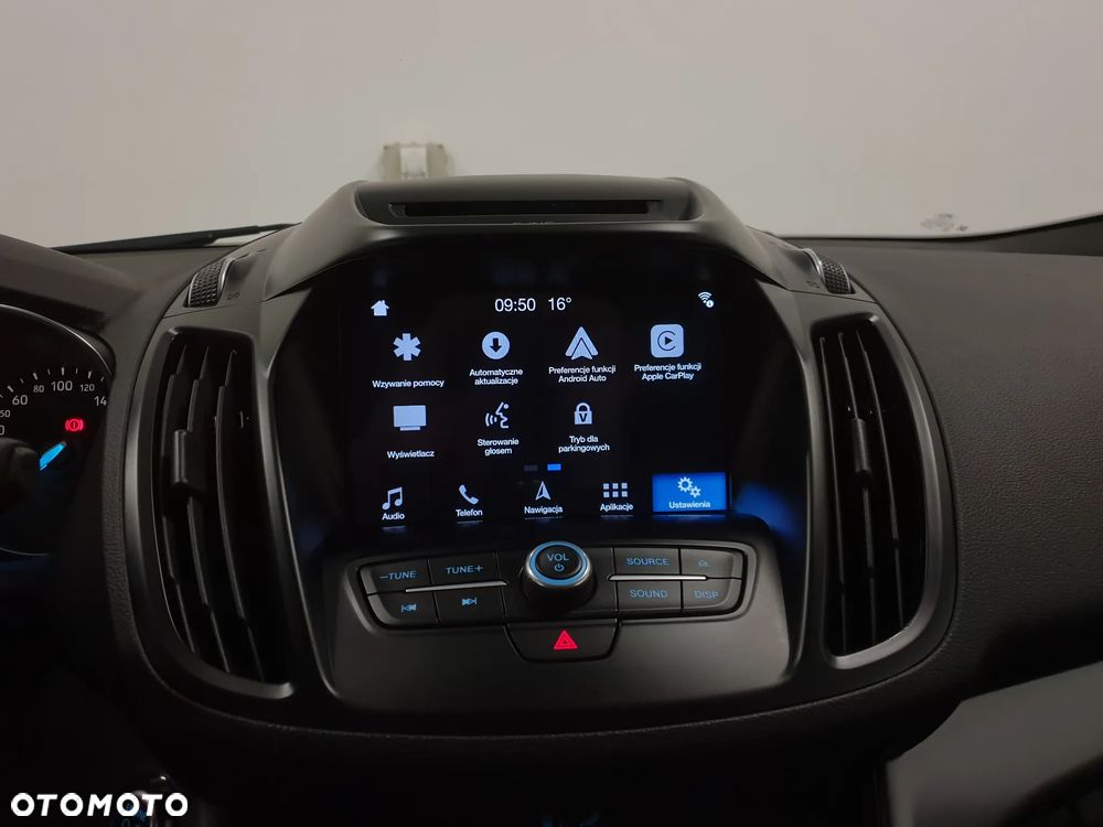 Ford Kuga 1.5 EcoBoost 2x4 Titanium - 20