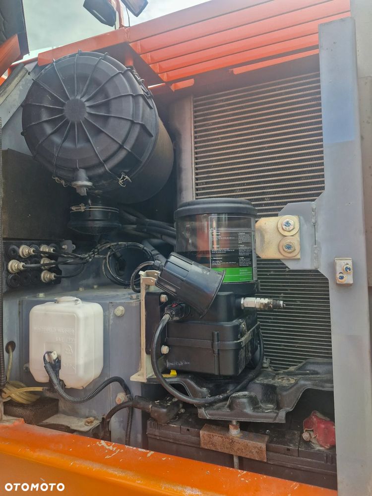 Hitachi ZX 145 W -3 - 8