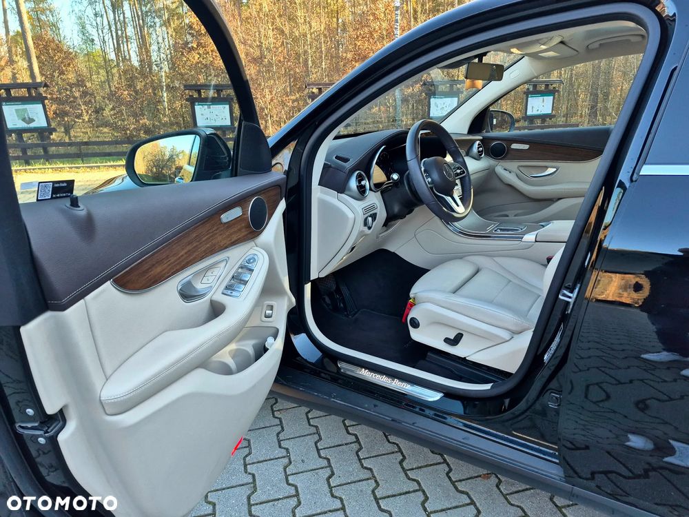 Mercedes-Benz GLC 220 d 4-Matic - 5