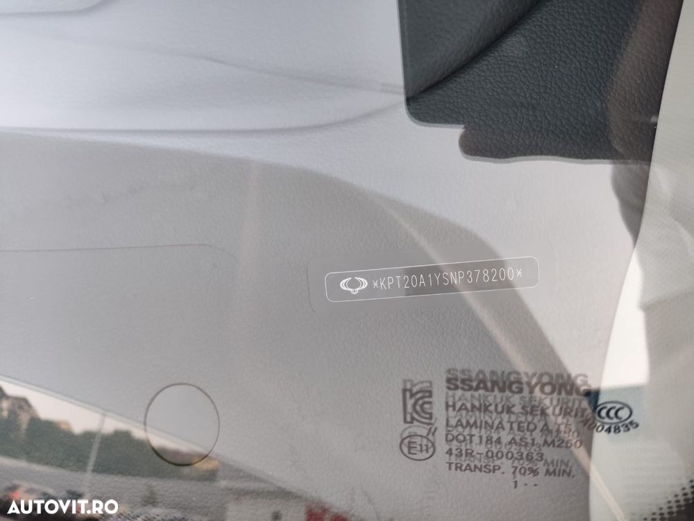 SsangYong Tivoli - 12