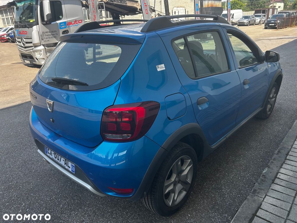 Dacia Sandero - 3
