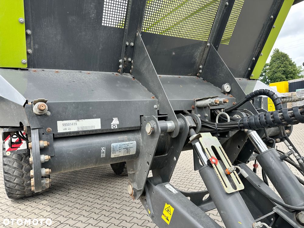 Fliegl * CLAAS CARGOS 750 TREND * 2020 Rok * Stan Bardzo Dobry * Oryginał * Nie Bergmann Strautmann Joskin Pottinger Krone Kobzarenko Brantner Pronar Demmler Lely Fendt Veenhuis Kaweco Schuitemaker Metaltech Vicon Jastech Umega Wielton * - 9