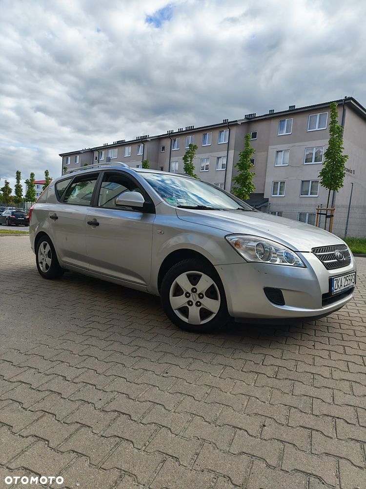 Kia Ceed 2008 photo 5
