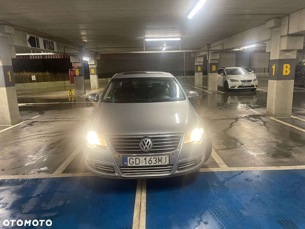 Volkswagen Passat 2.0 FSI Comfortline - 8