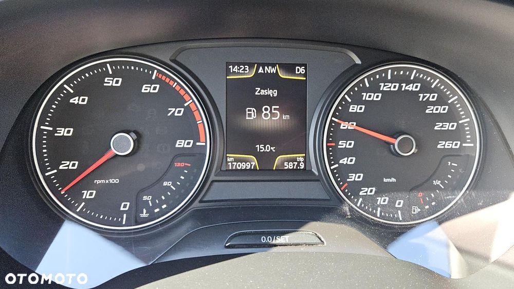 Seat Leon 1.8 TSI Ecomotive DSG FR - 32