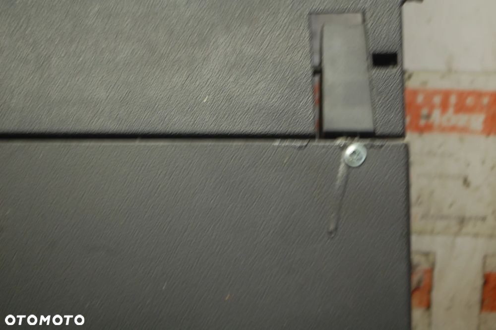 SCHOWEK PASAŻERA AUDI A3 8P 8P1857035C - 4