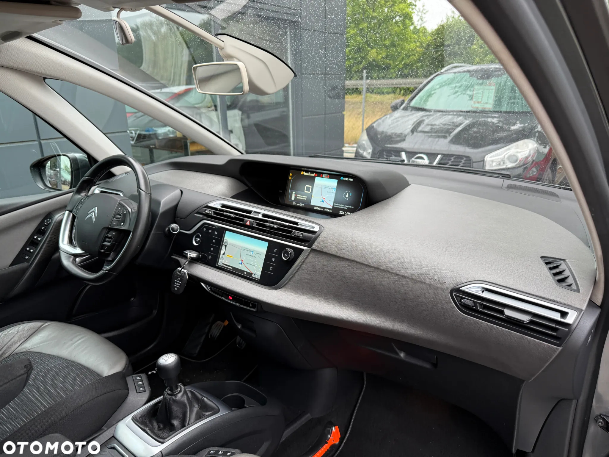 Citroën C4 Grand Picasso e-HDi 115 Exclusive - 26