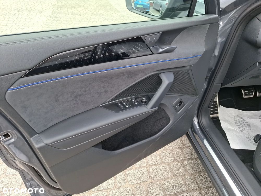 Volkswagen Tayron 2.0 TDI SCR 4Mot R-Line Plus DSG - 10
