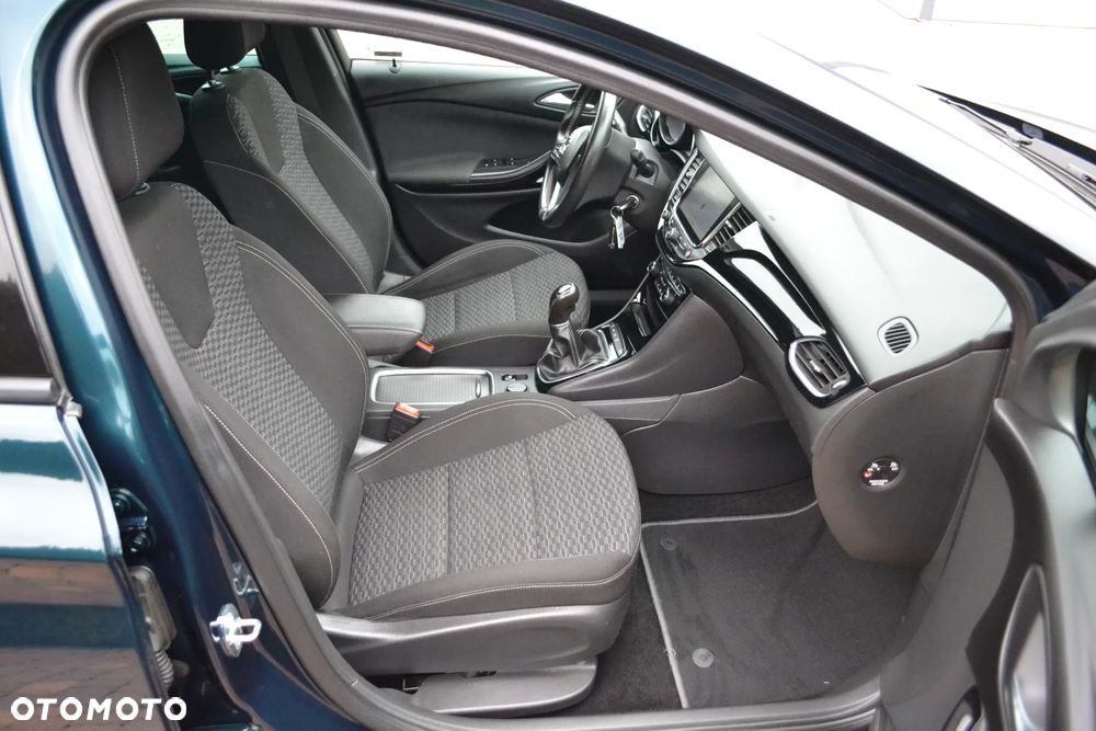 Opel Astra 1.4 T Enjoy - 25