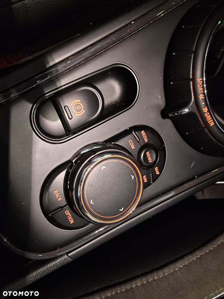 MINI Countryman Cooper SE ALL4 Untamed Edition - 22