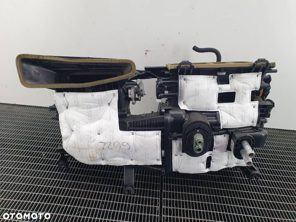 NAGRZEWNICA DMUCHAWA KOMPLETNA KIA SORENTO IV EU 97200P2221 - 1