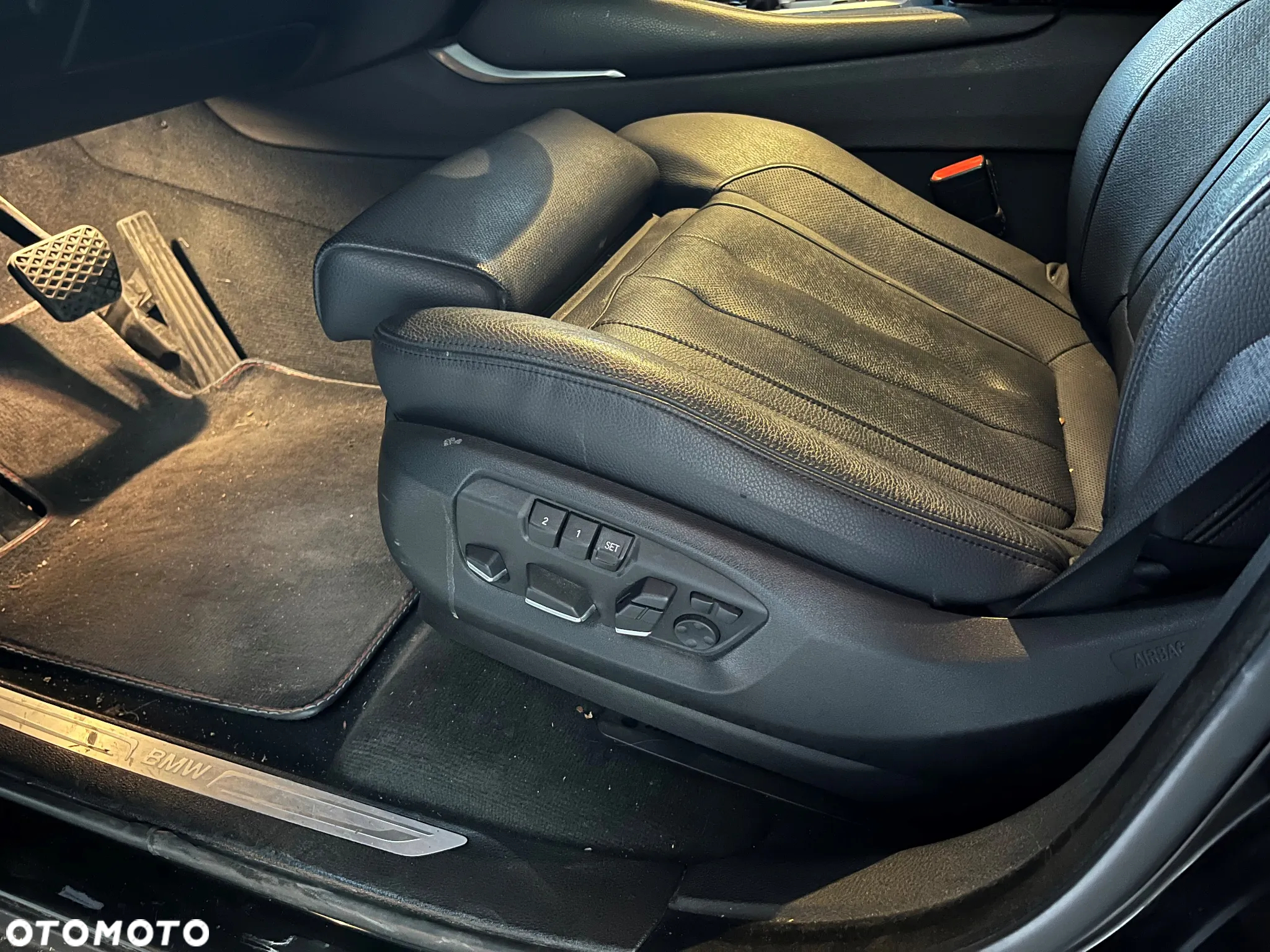 BMW X6 xDrive40d - 13