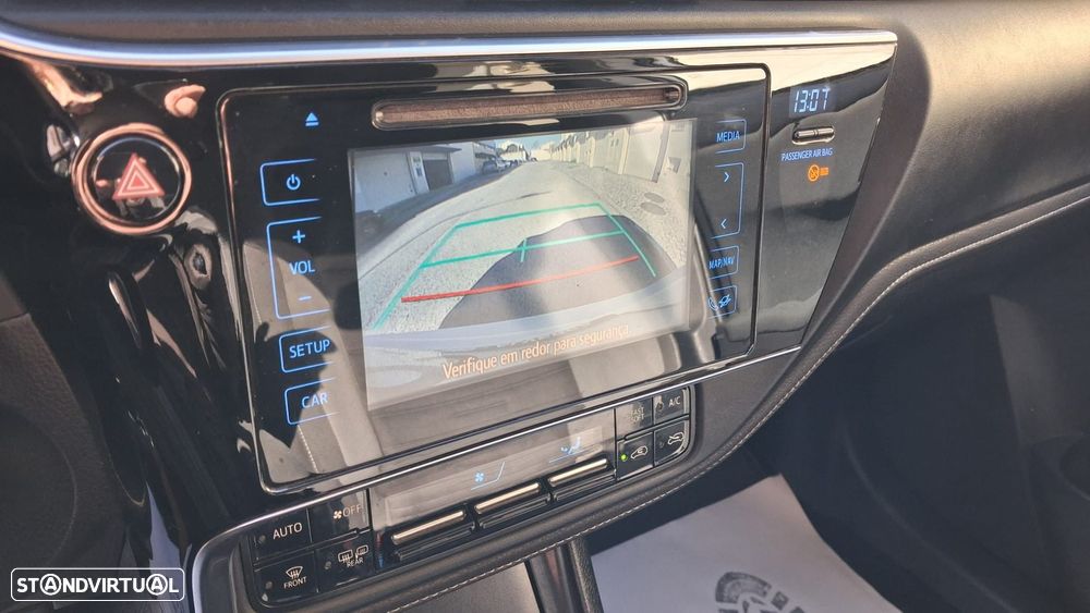 Toyota Auris Touring Sports 1.4 D-4D Comfort - 6