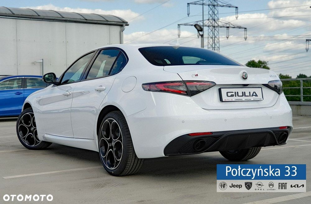 Alfa Romeo Giulia - 9