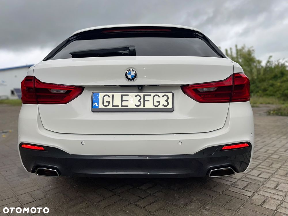 BMW Seria 5 520d M Sport Edition - 10