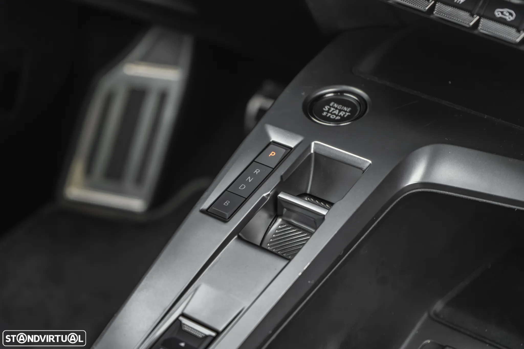 Peugeot 308 1.6 Hybrid GT Pack e-EAT8 - 17