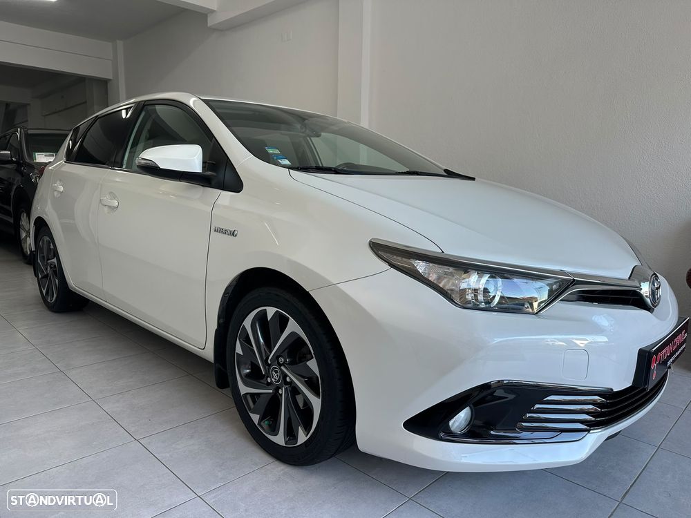 Toyota Auris 1.8 HSD Comfort +P.Sport+Navi - 10