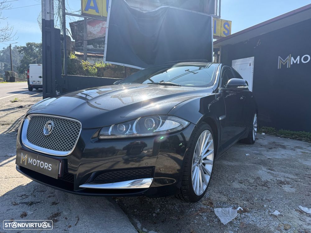Jaguar XF 2.2 D Premium Luxury - 2
