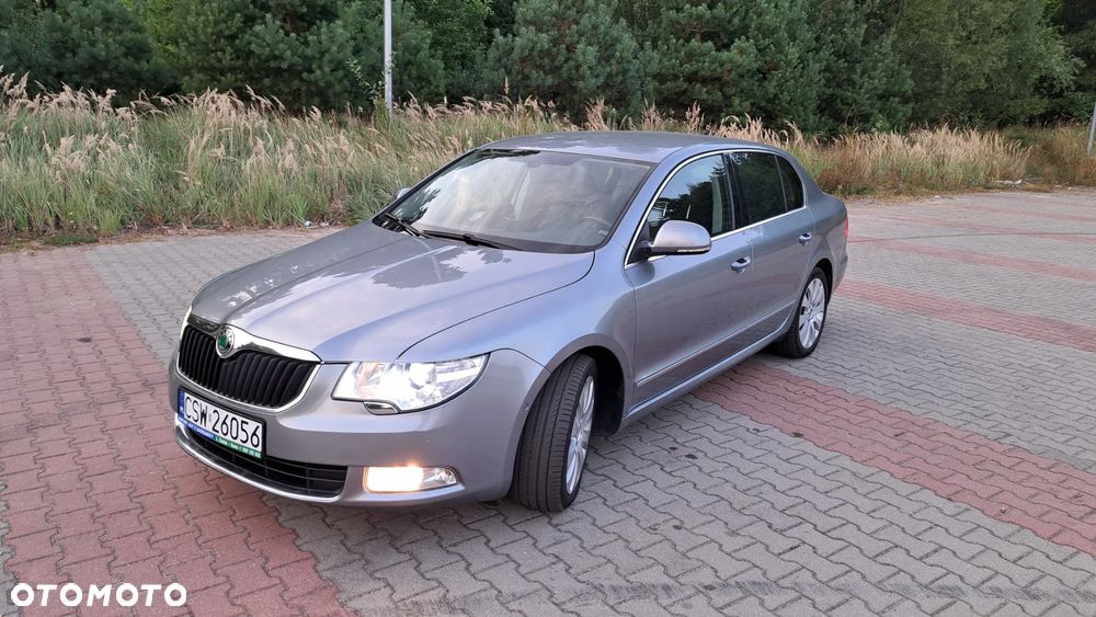 Skoda Superb 1.6 TDI Platinum - 1