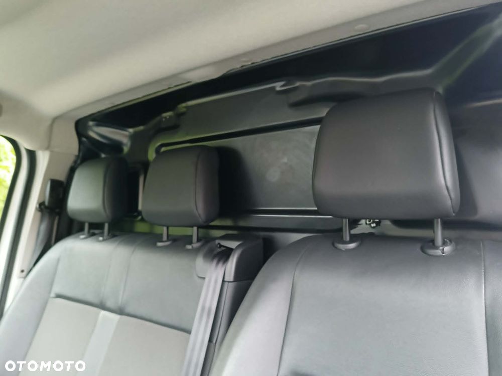Opel VIVARO - 25