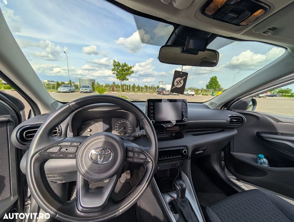 Toyota Yaris - 14
