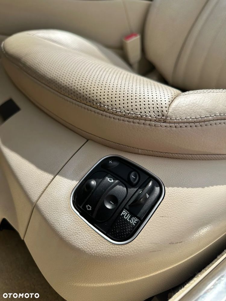 Mercedes-Benz SL 500 - 23