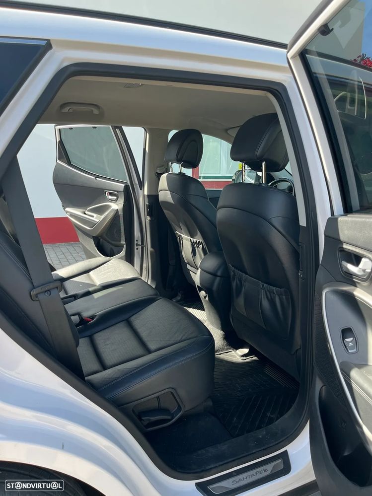 Hyundai Santa Fe 2.2 CRDi Comfort 7L - 3