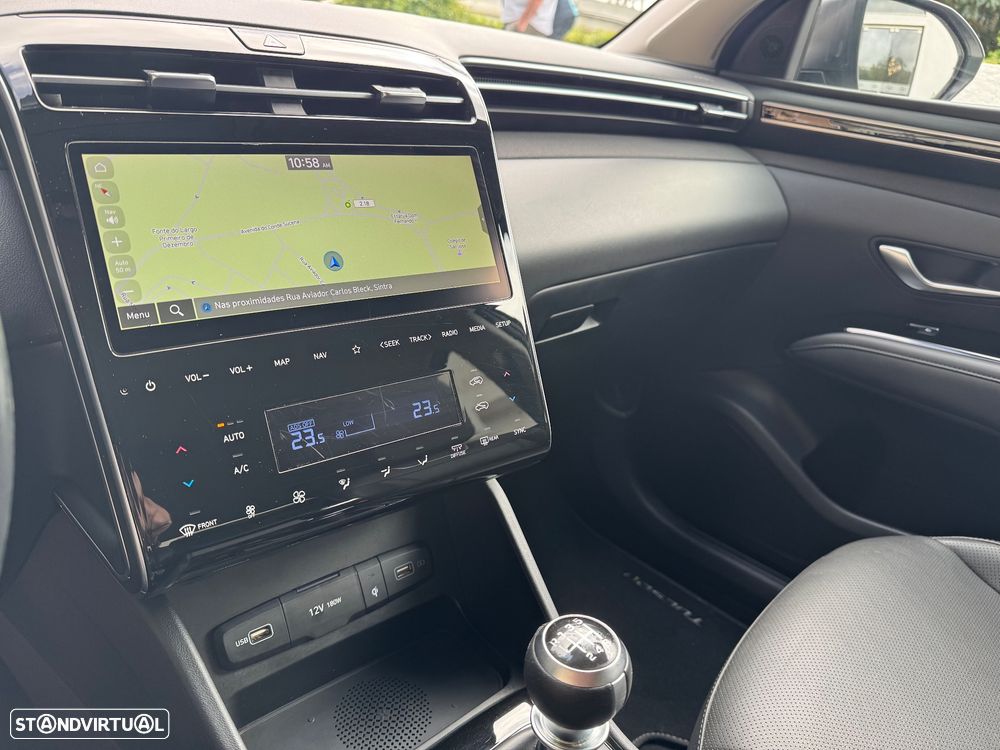 Hyundai Tucson 1.6 CRDi Vanguard - 16