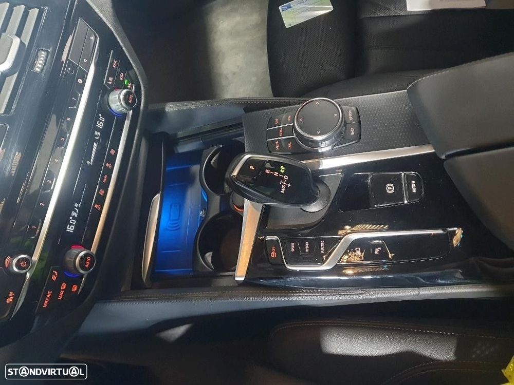 BMW 530 e Pack M - 7