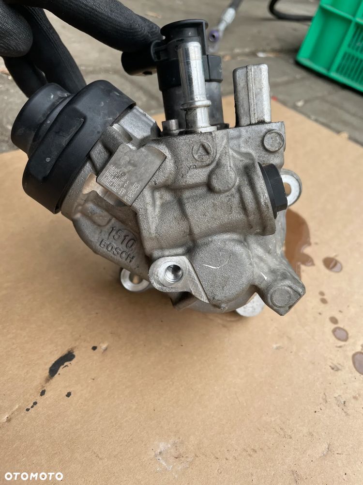 BMW X1 F48 X2 F39 X5 G05 Pompa wtryskowa paliwa 8594561 8594560 - 3