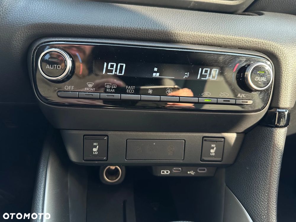 Mazda 2 Hybrid 1.5 Homura CVT - 13