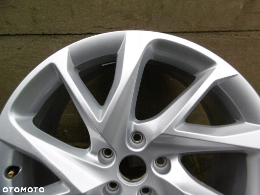 CUPRA FORMENTOR 5FF 8Jx18 ET40 5x112 - felga - 2