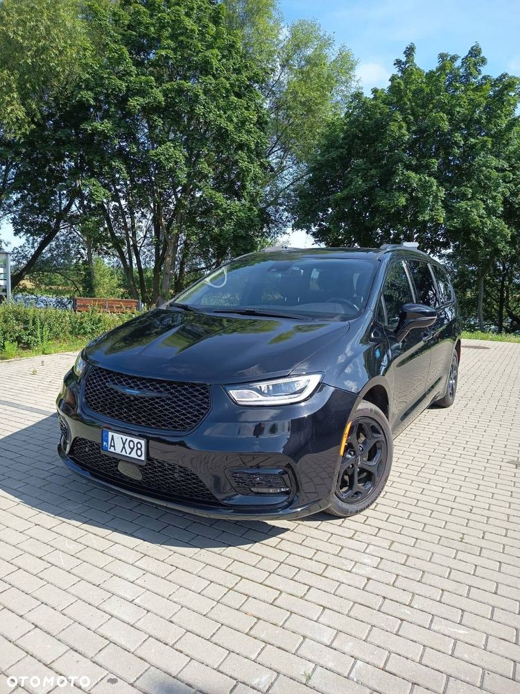 Chrysler Pacifica - 6