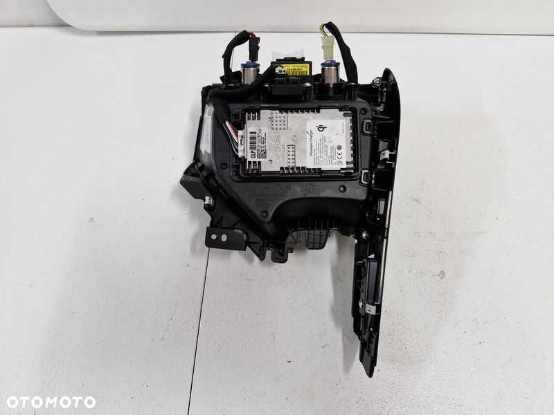 KIA SPORTAGE 4 IV RAMKA GNIAZDO USB ŁADOWARKA INDUKCYJNA 84680-F1160 95560-D9100 - 4
