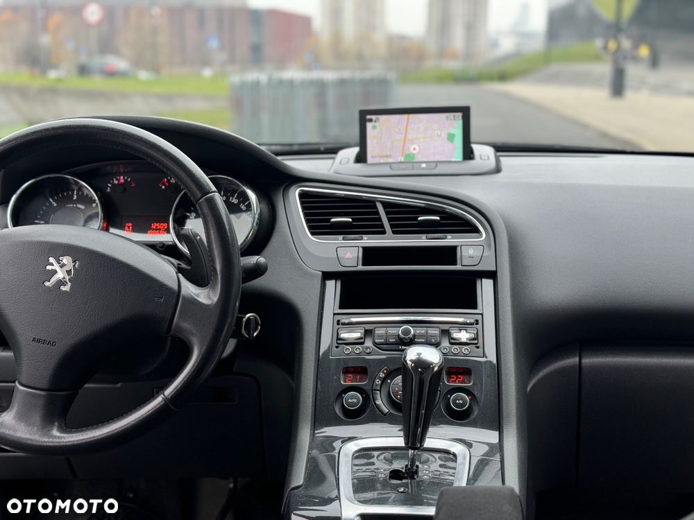 Peugeot 5008 e-HDI 115 ETG6 Stop&Start Active - 11