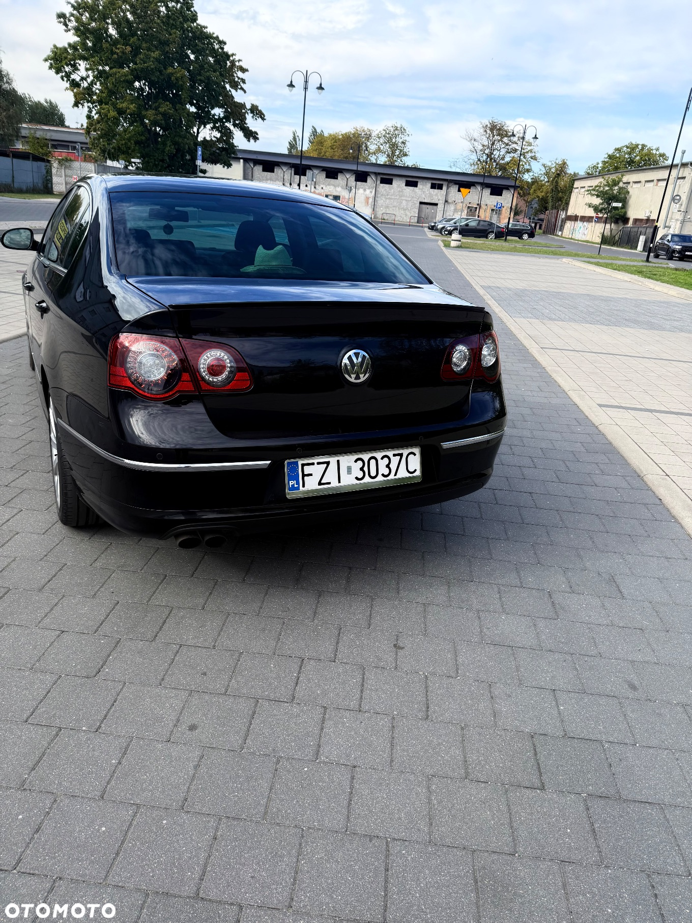 Volkswagen Passat 2.0 TDI DPF Sportline DSG - 7