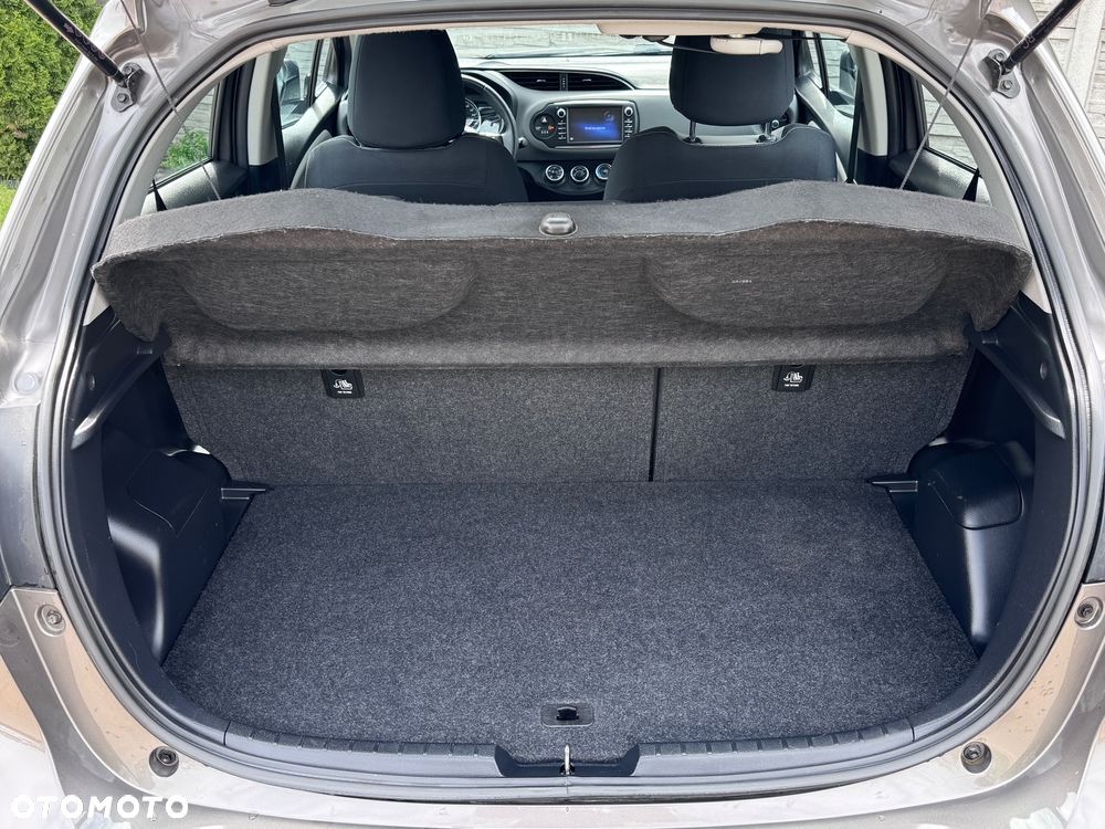 Toyota Yaris - 21