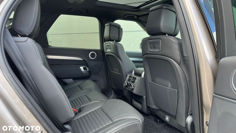 Land Rover Discovery 3.0 D350 mHEV Dynamic HSE - 13