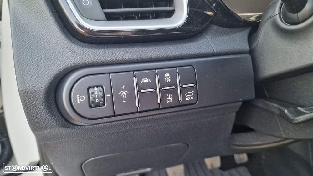 Kia XCeed 1.0 T-GDI Tech+SRF - 14