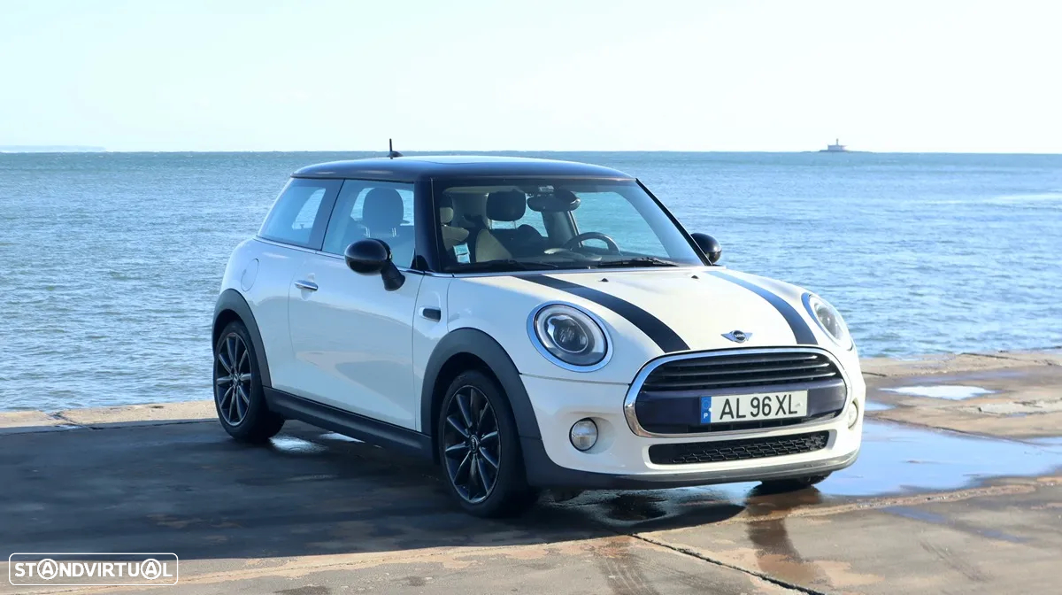 MINI 3 Portas Cooper D Aut. - 2
