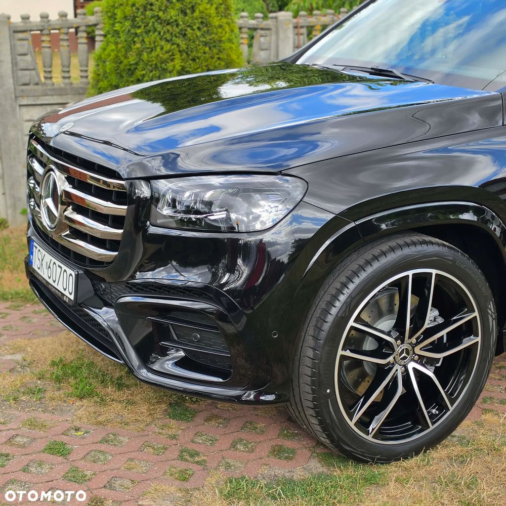 Mercedes-Benz GLS - 11