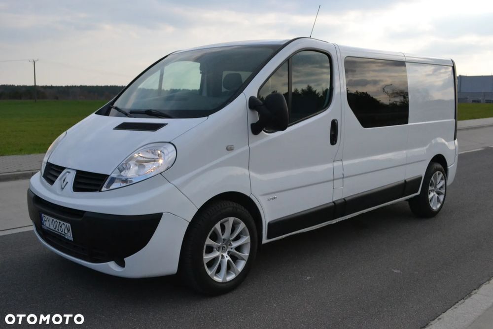 Renault Trafic - 2