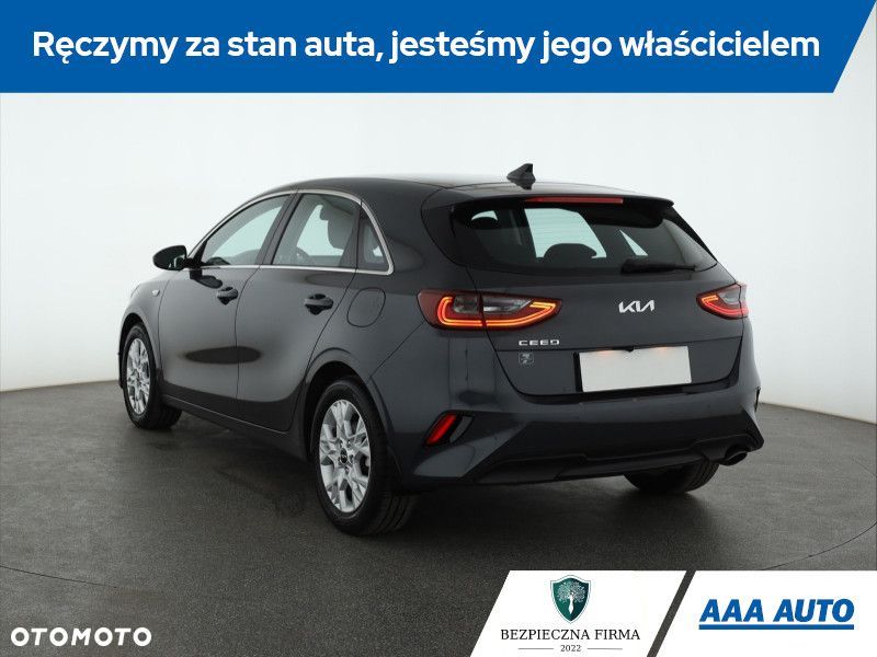 Kia Ceed - 5