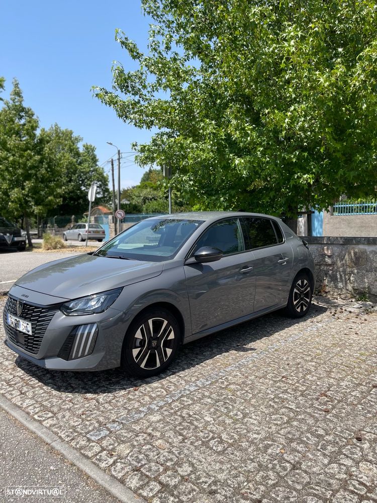 Peugeot 208 - 2