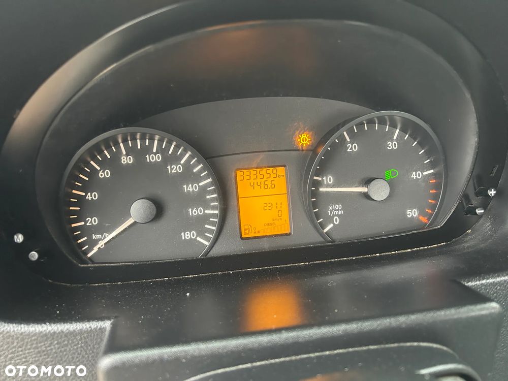 Mercedes-Benz SPRINTER 313 CDI / FAKTURA VAT 23% / 4 SZTUKI / SKRZYNIA 3.40 M / ROZSTAW OSI 3.70 M / 1 WŁAŚCICIEL OD NOWOŚCI / POLSKI SALON / OD NOWOŚCI WOZIŁY TYLKO BUTLE Z GAZEM PO REGIONIE !! - 15